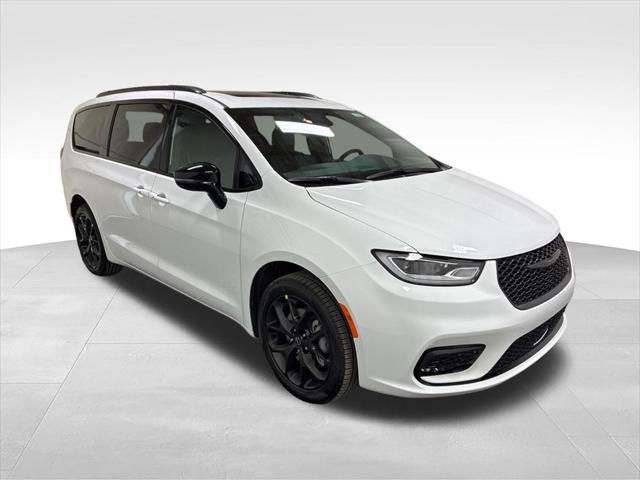 2026 Chrysler Pacifica PACIFICA LIMITED AWD
