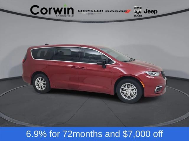 2026 Chrysler Pacifica Select for sale in Springfield, MO