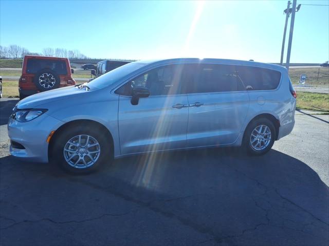 2026 Chrysler Voyager VOYAGER LX