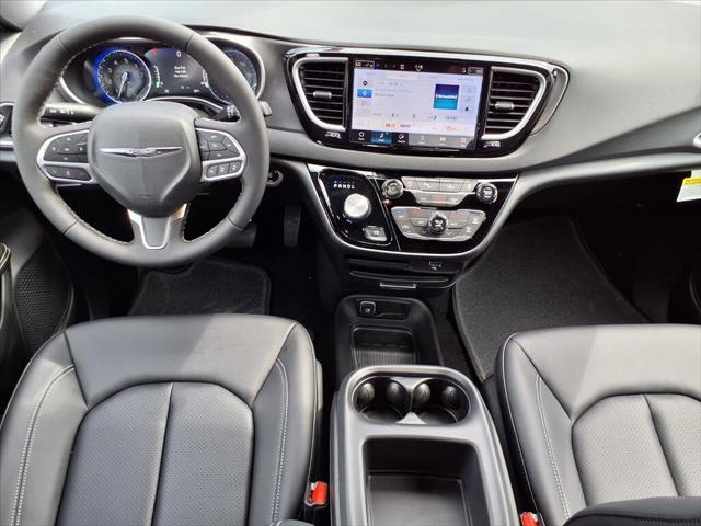 2026 Chrysler Voyager VOYAGER LX