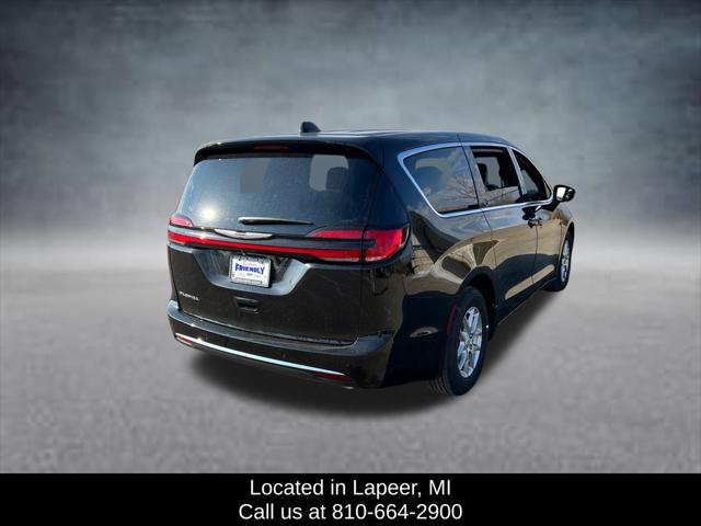 2026 Chrysler Pacifica Select