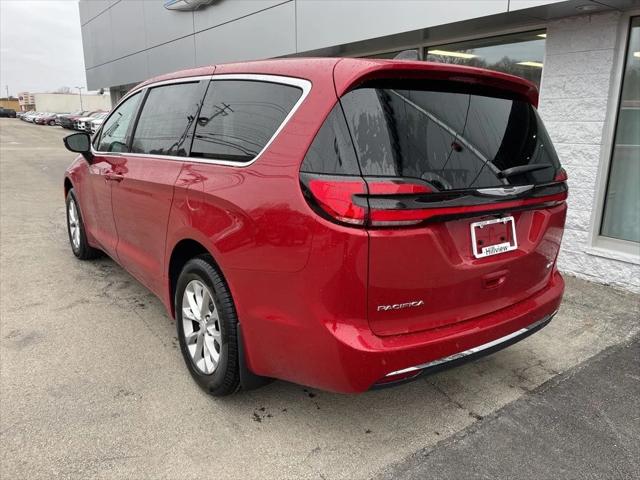 2026 Chrysler Pacifica PACIFICA SELECT AWD 2026 Chrysler Pacifica PACIFICA SELECT AWD