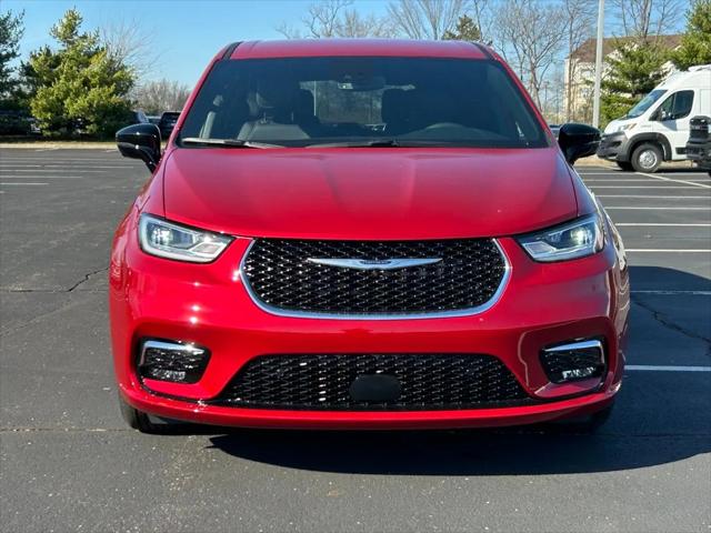 2026 Chrysler Pacifica PACIFICA SELECT