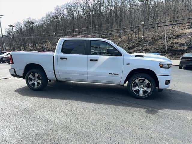 2026 Ram 1500 Express Crew Cab 4x4 57 Box