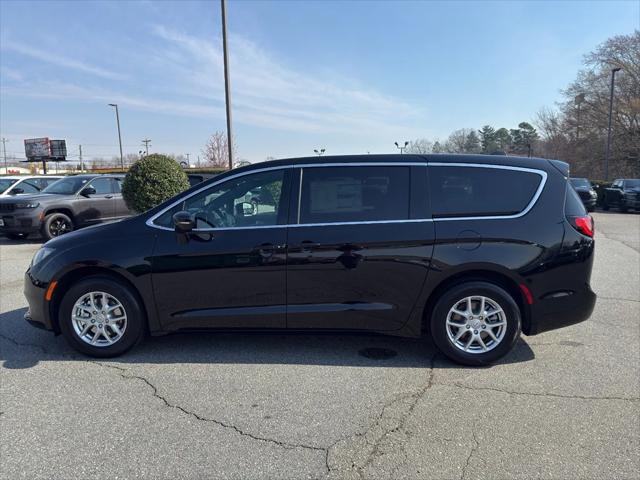 2026 Chrysler Voyager VOYAGER LX