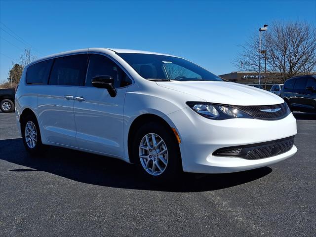 2026 Chrysler Voyager VOYAGER LX