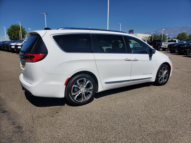 2026 Chrysler Pacifica Pinnacle