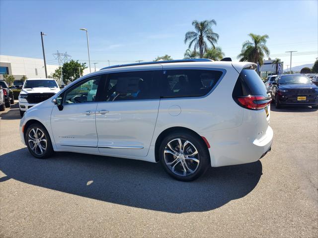 2026 Chrysler Pacifica Pinnacle