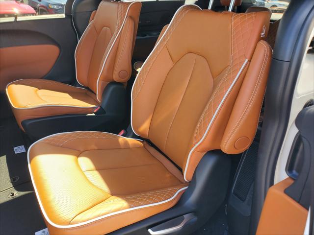 2026 Chrysler Pacifica Pinnacle