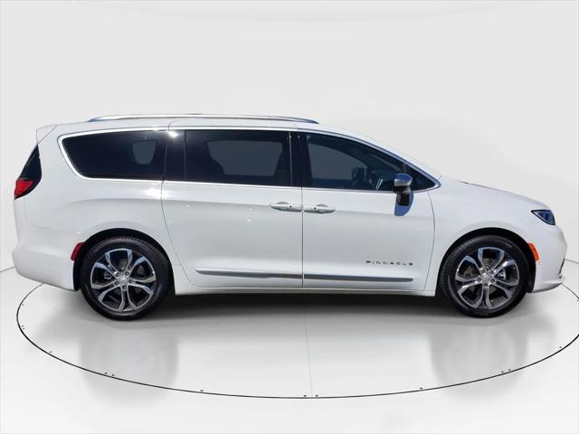 2026 Chrysler Pacifica Pinnacle