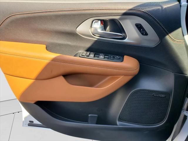 2026 Chrysler Pacifica Pinnacle