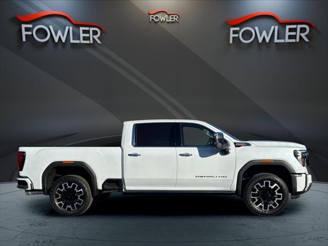 2026 GMC Sierra 2500HD Crew Cab, Standard Bed, Denali, 4WD