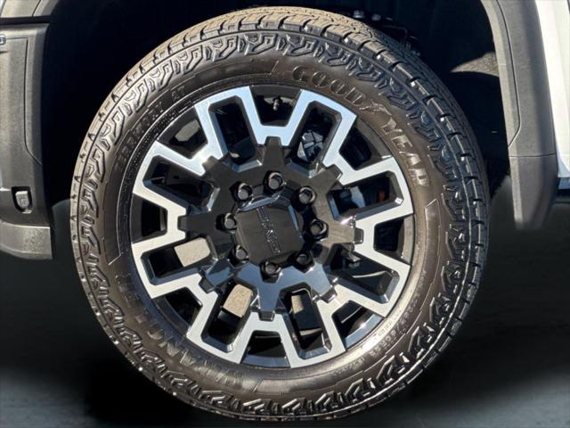 2026 GMC Sierra 2500HD Crew Cab, Standard Bed, Denali, 4WD