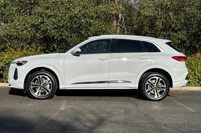 2025 Audi Q5 Premium TFSI quattro S tronic