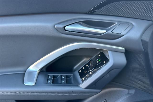 2025 Audi Q5 Premium TFSI quattro S tronic