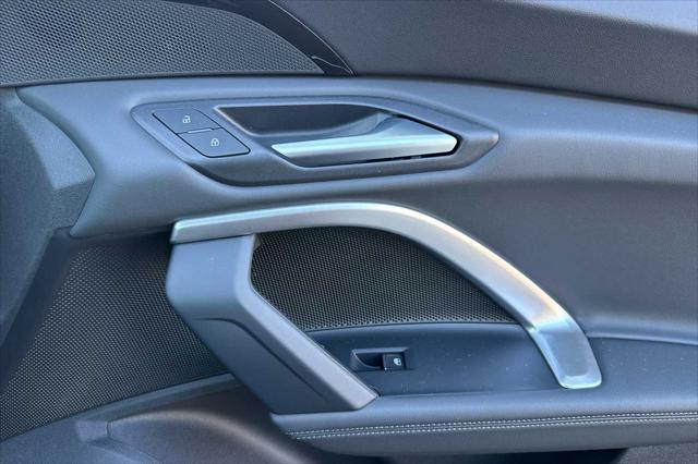 2025 Audi Q5 Premium TFSI quattro S tronic