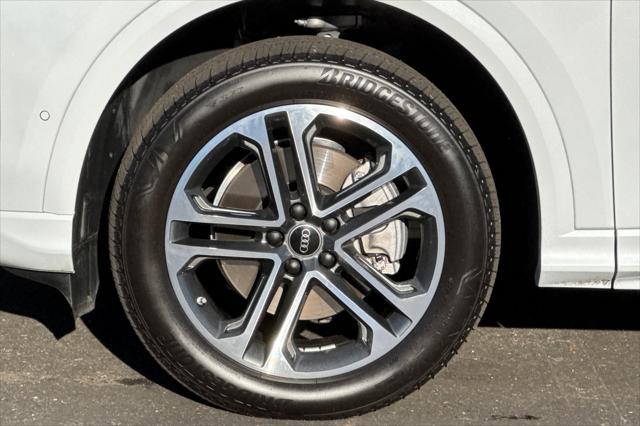 2025 Audi Q5 Premium TFSI quattro S tronic