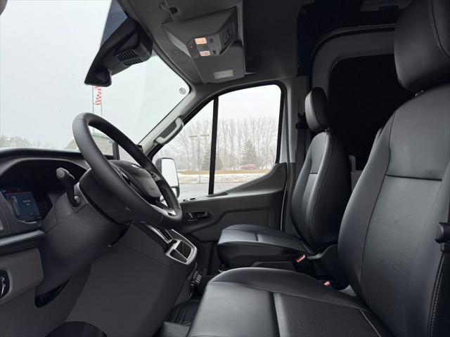 2026 Ford Transit Cargo Van Base