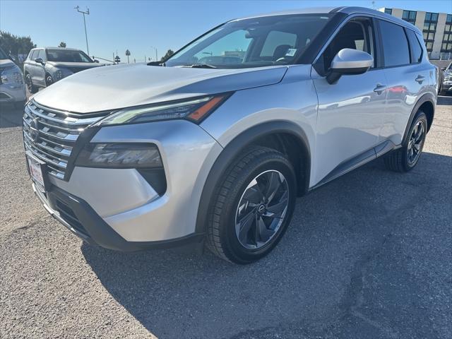 2024 Nissan Rogue SV FWD