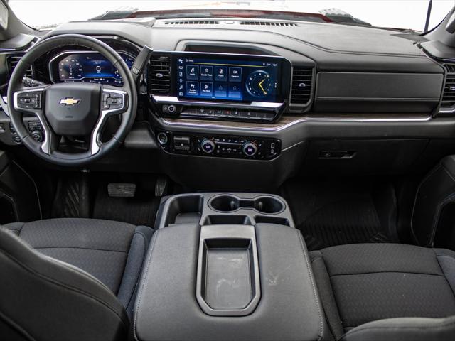 2025 Chevrolet Silverado 2500HD 4WD Crew Cab Standard Bed LT