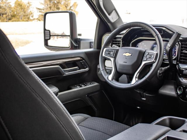 2025 Chevrolet Silverado 2500HD 4WD Crew Cab Standard Bed LT