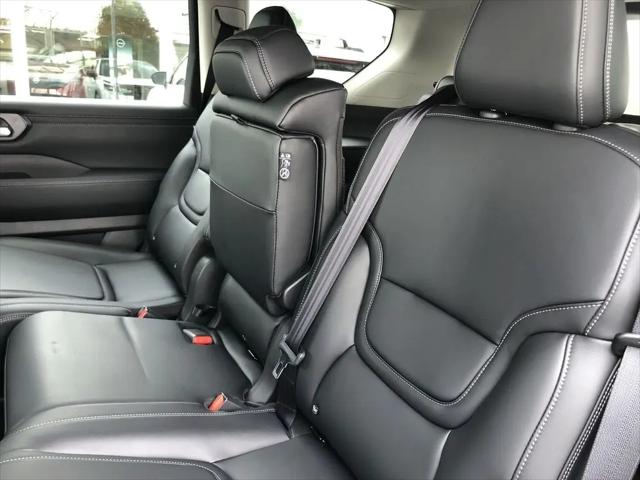 2026 Nissan Armada SV