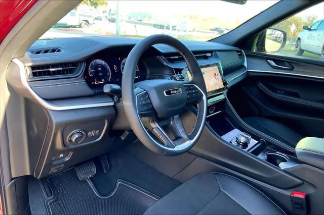2026 Jeep Grand Cherokee Altitude 4x4