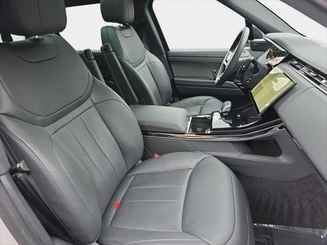 2025 Land Rover Range Rover Sport P360 SE