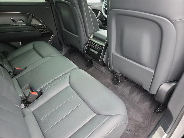 2025 Land Rover Range Rover Sport P360 SE