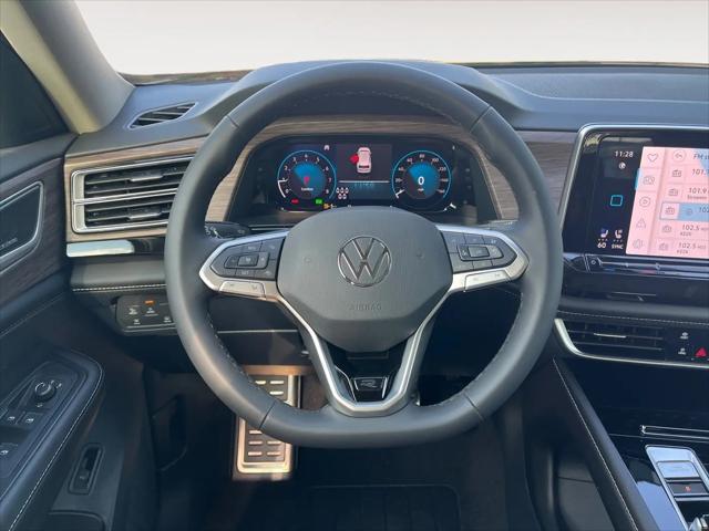 2026 Volkswagen Atlas SEL Premium R-Line