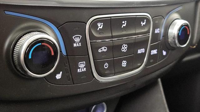 2020 Chevrolet Traverse AWD LT Leather