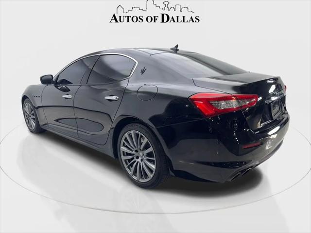 2020 Maserati Ghibli Standard