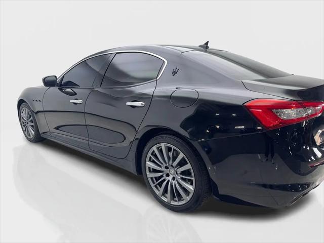 2020 Maserati Ghibli Standard