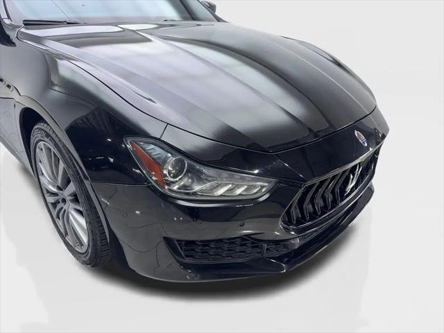 2020 Maserati Ghibli Standard