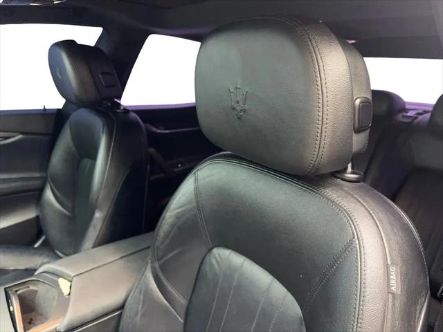 2020 Maserati Ghibli Standard