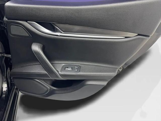 2020 Maserati Ghibli Standard