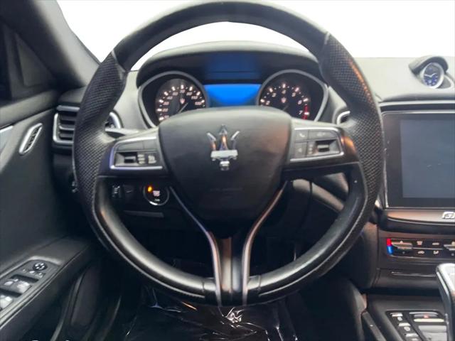 2020 Maserati Ghibli Standard