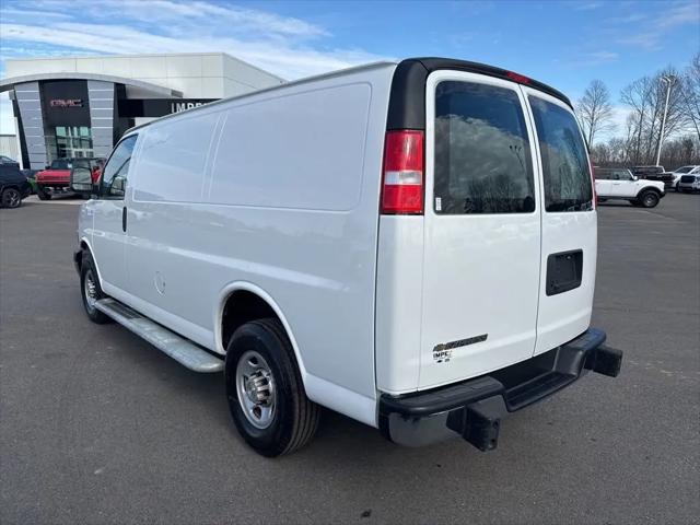 2023 Chevrolet Express Cargo Van RWD 2500 Regular Wheelbase WT