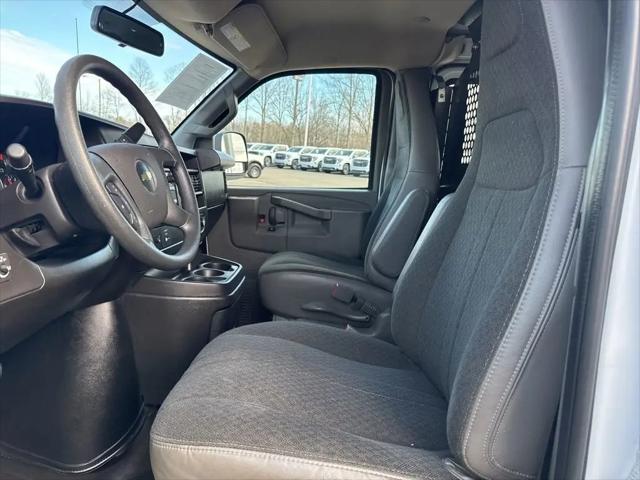 2023 Chevrolet Express Cargo Van RWD 2500 Regular Wheelbase WT