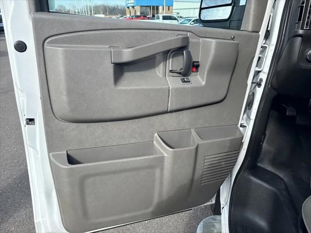 2023 Chevrolet Express Cargo Van RWD 2500 Regular Wheelbase WT