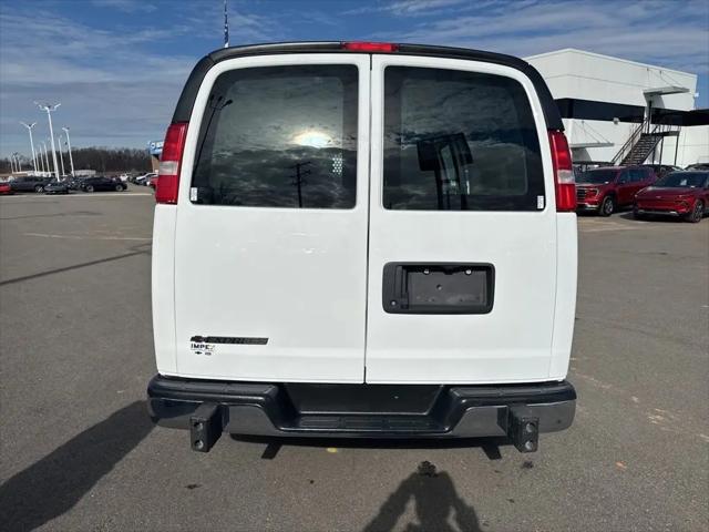 2023 Chevrolet Express Cargo Van RWD 2500 Regular Wheelbase WT