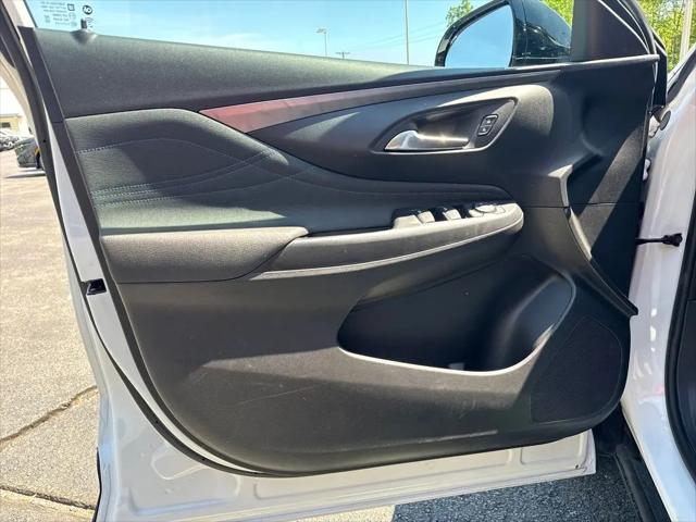 2025 Buick NV Sport Touring FWD