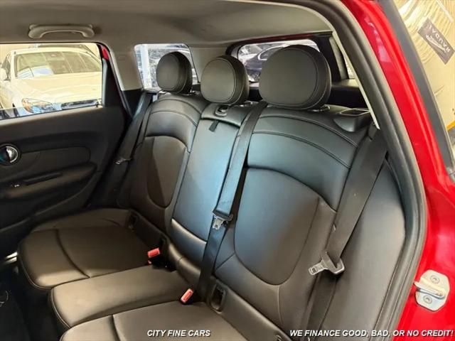 2017 MINI Cooper Clubman Cooper