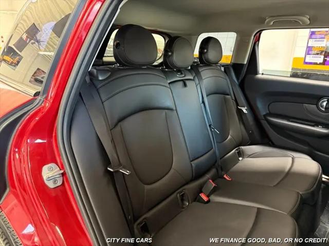 2017 MINI Cooper Clubman Cooper