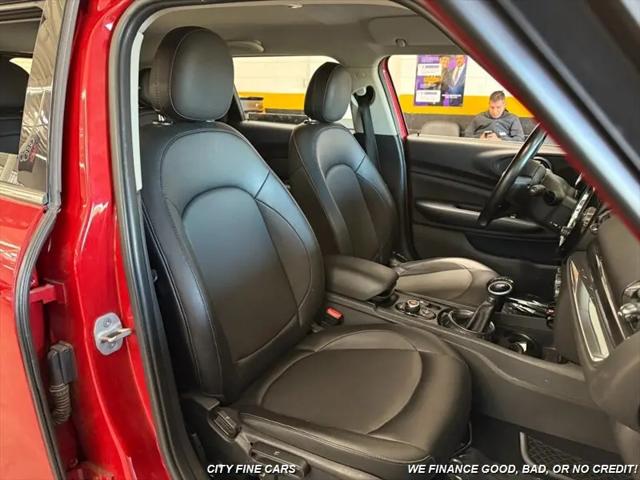 2017 MINI Cooper Clubman Cooper