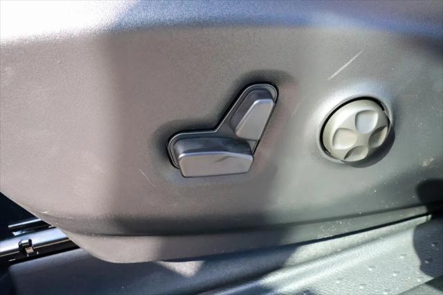 2026 Chrysler Pacifica Limited AWD