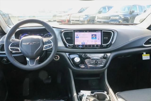 2026 Chrysler Pacifica Limited AWD