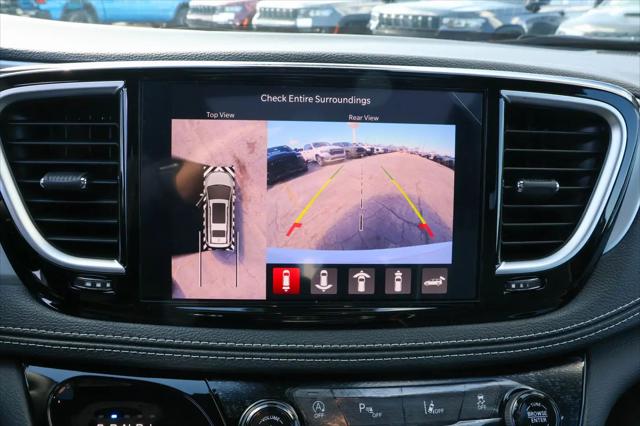 2026 Chrysler Pacifica Limited AWD