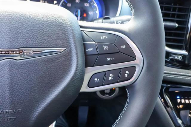 2026 Chrysler Pacifica Limited AWD