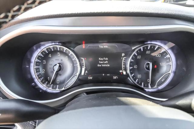 2026 Chrysler Pacifica Select AWD